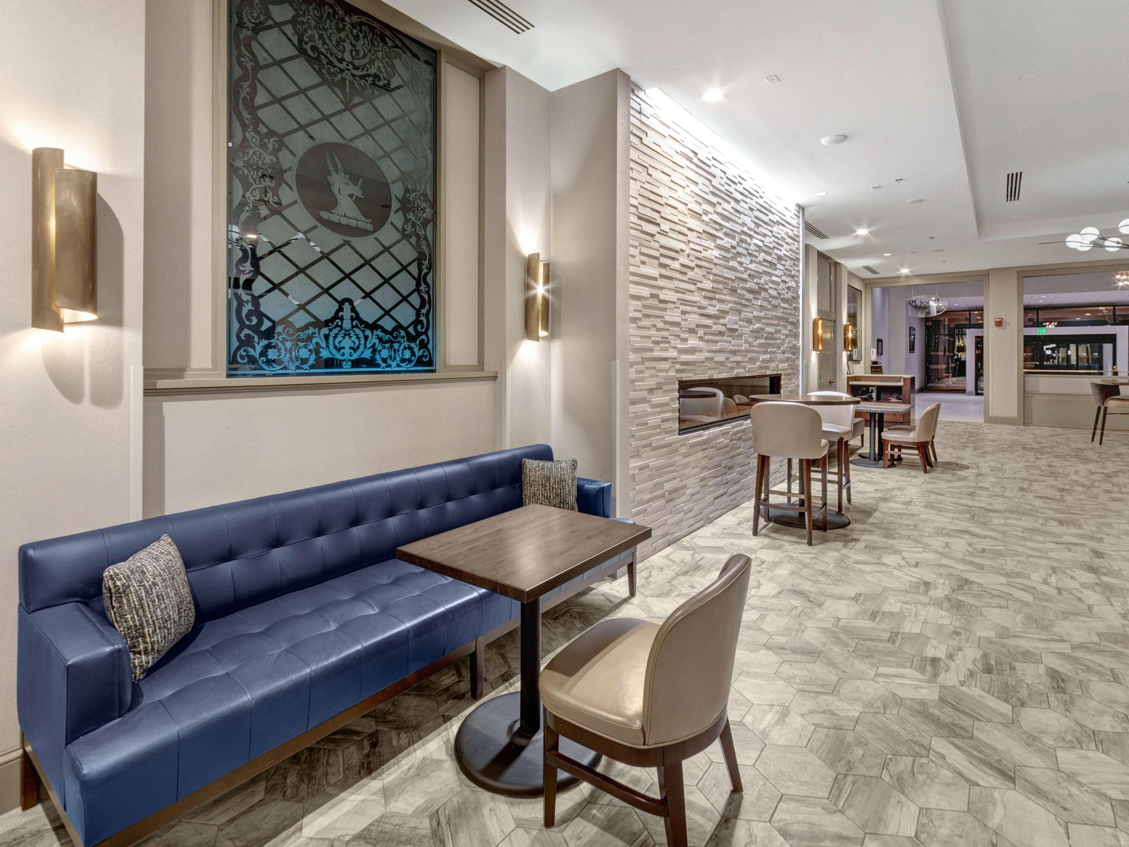 Doubletree By Hilton Charlottesville Dış mekan fotoğraf