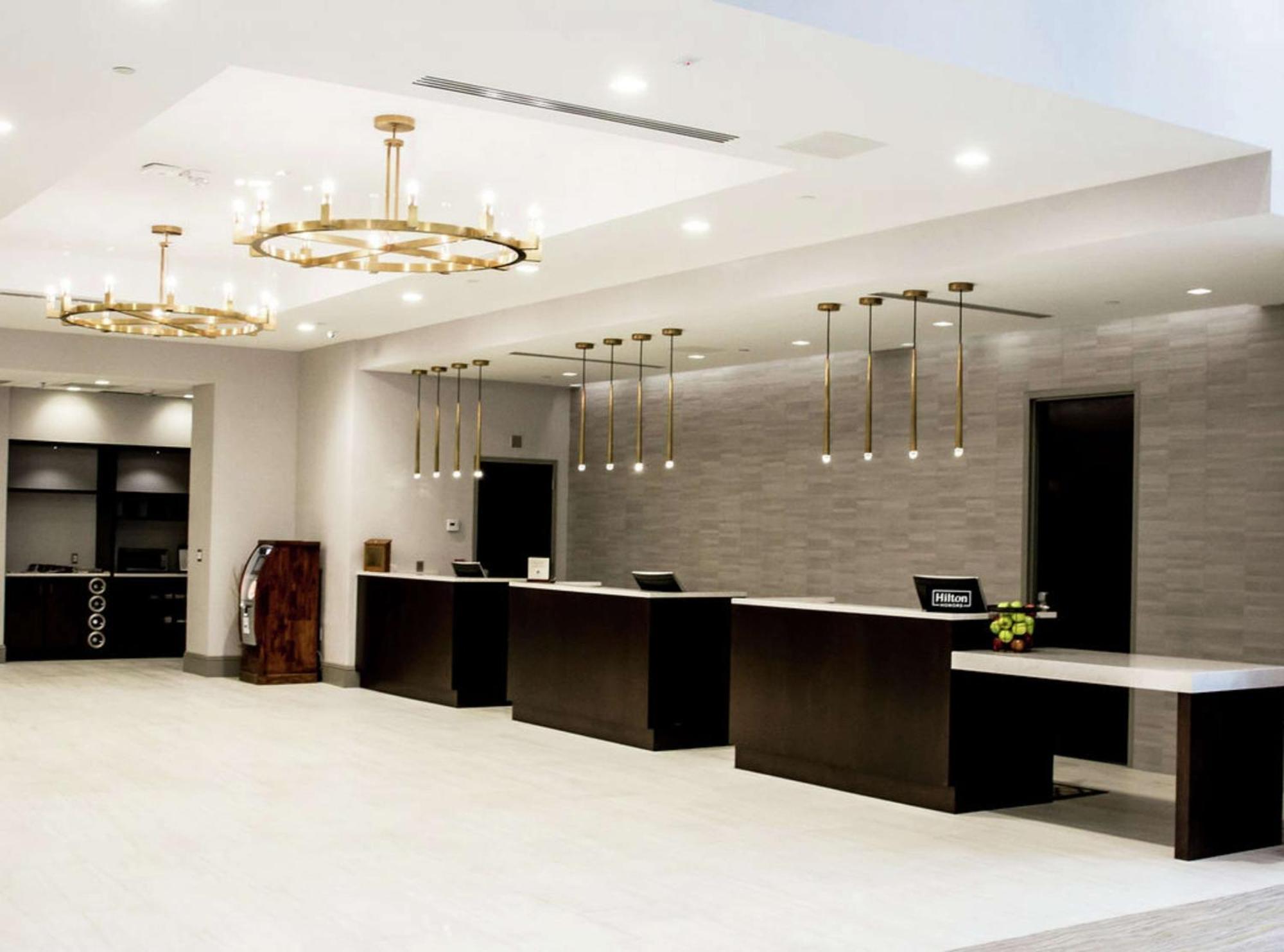 Doubletree By Hilton Charlottesville Dış mekan fotoğraf